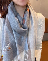 China Replica LV Scarf 74usd Only